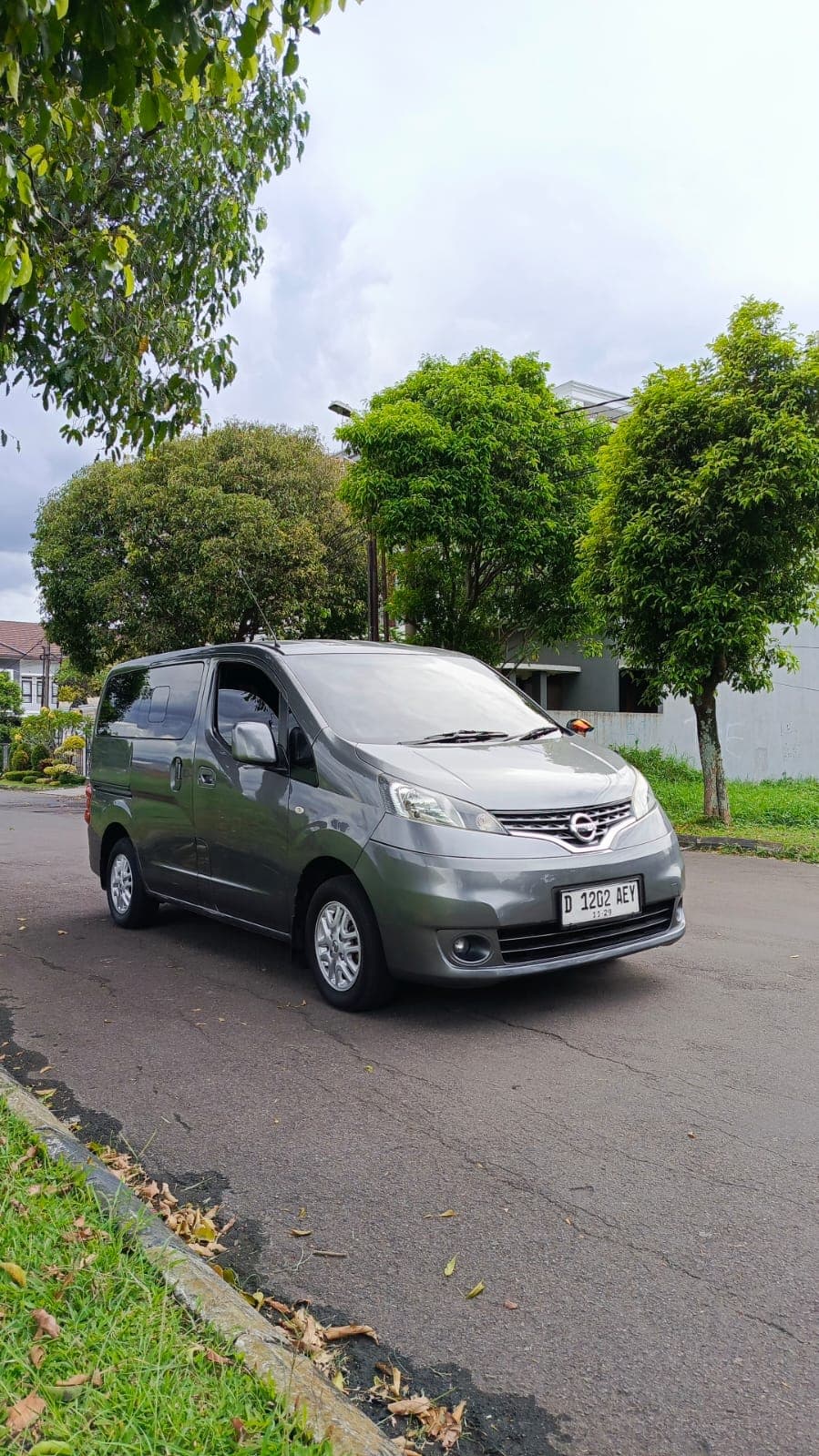 Nissan Evalia XV HWS Matic 2016 - DP 4 Juta - Bandung 