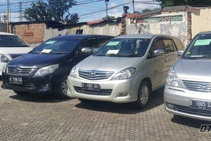 Rekomendasi Mobil Bekas 100 Jutaan Terbaik